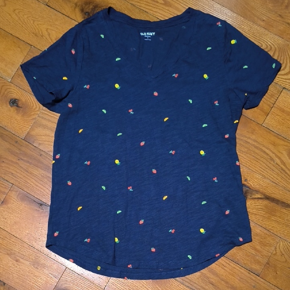 🍋Old Navy Dark Blue Fruit Tee